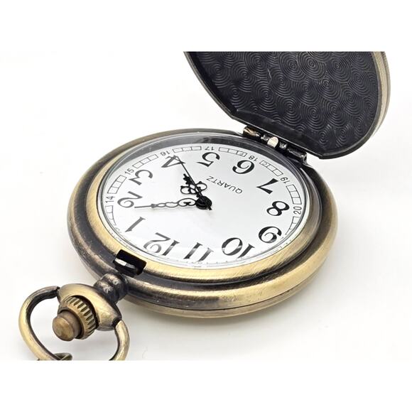 Greatest Dad Pocket Watch - Gift for Father’s Day, Birthday, or Christmas - Picture 3 of 10